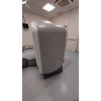 GE Discovery CT750 HD CT scanner