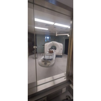 GE Discovery CT750 HD CT scanner