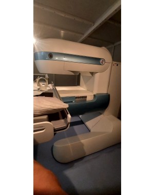 Esaote Brio G-Scan MRI Scanner