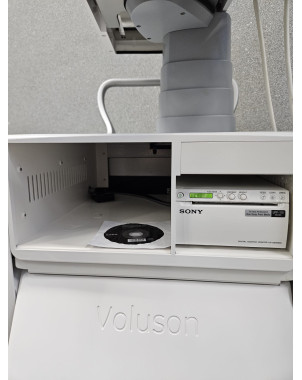 GE Voluson E6    (2015)